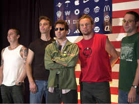 Pearl Jam letting new songs "grow up"